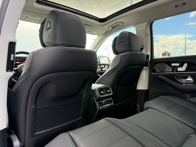 New 2025 Mercedes-Benz GLS 450 4MATIC image 36