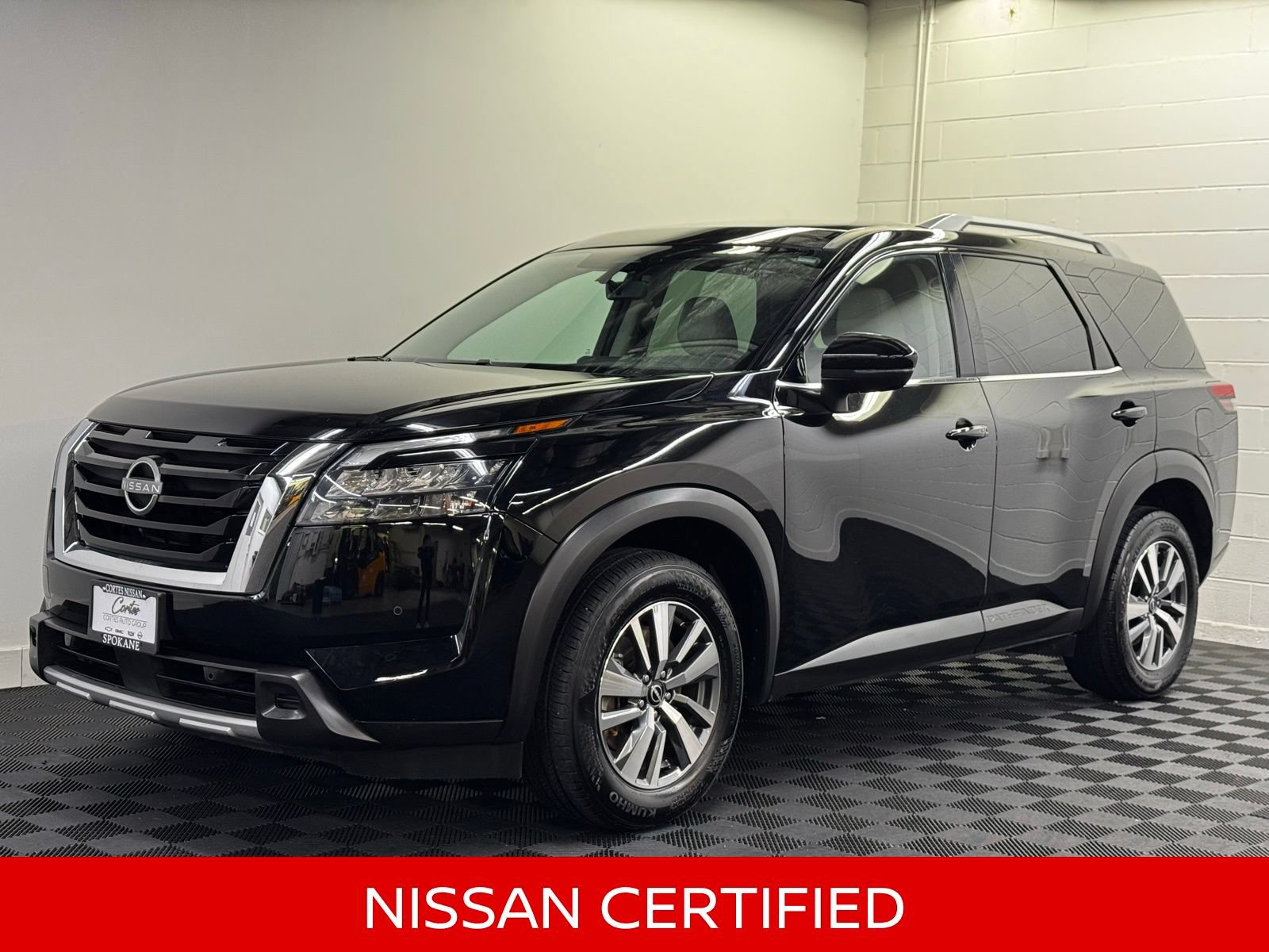 Certified 2025 Nissan Pathfinder SL