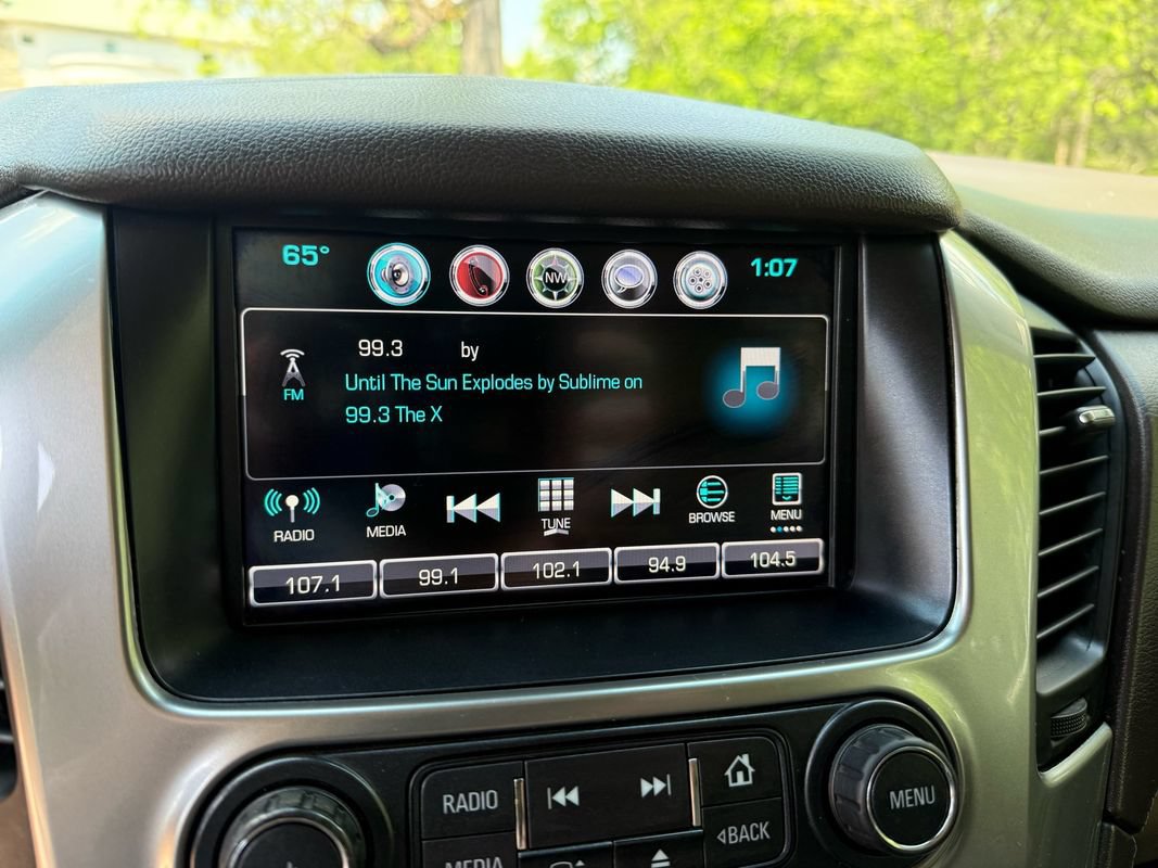 Used 2016 Chevrolet Suburban LT AWD/4WD image 22