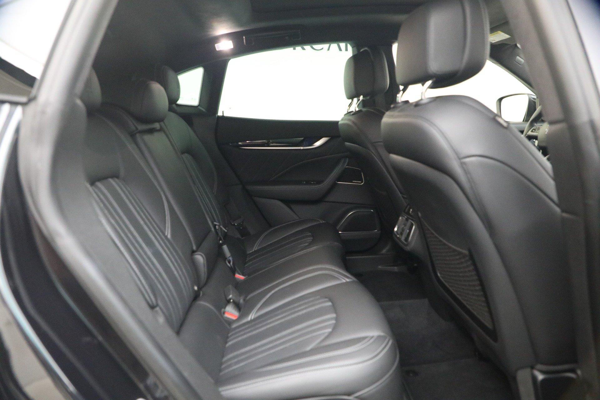 Certified 2023 Maserati Levante GT AWD/4WD image 21