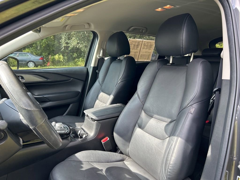 Used 2022 MAZDA CX-9 Touring image 14