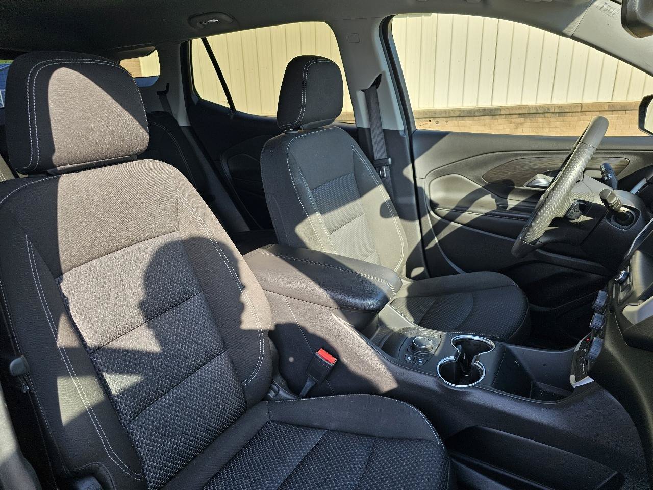 Used 2023 GMC Terrain SLE w/ Driver Convenience Package AWD/4WD image 20