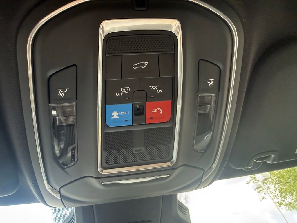 New 2026 Jeep Cherokee Limited AWD/4WD image 28
