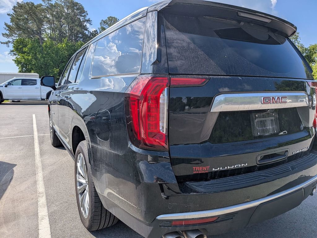 Used 2023 GMC Yukon XL Denali w/ Denali Reserve Package AWD/4WD image 6