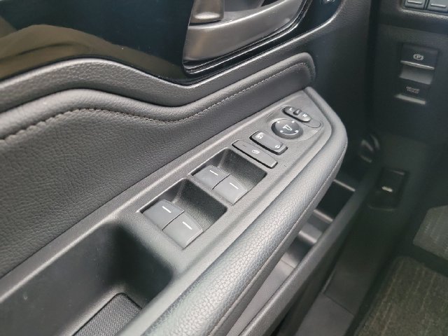 Used 2025 Honda Odyssey Touring image 29