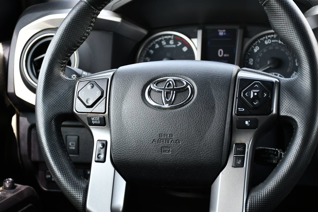 Used 2021 Toyota Tacoma Limited w/ Nightshade Package AWD/4WD image 19