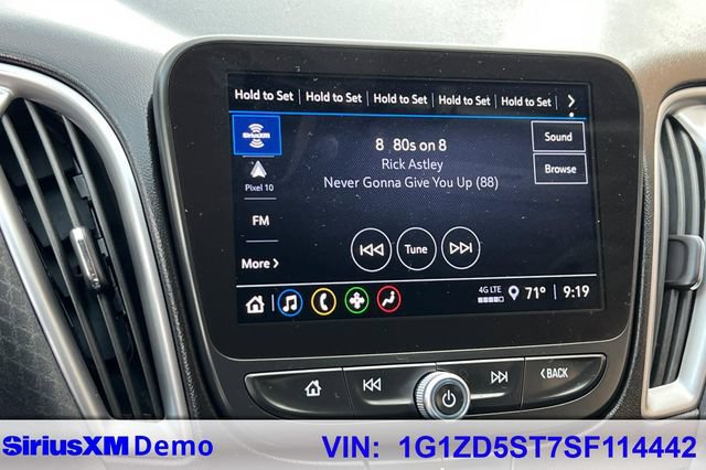 Used 2025 Chevrolet Malibu LT FWD image 32