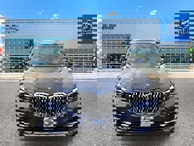 Used 2023 BMW X5 xDrive40i w/ Premium Package image 11