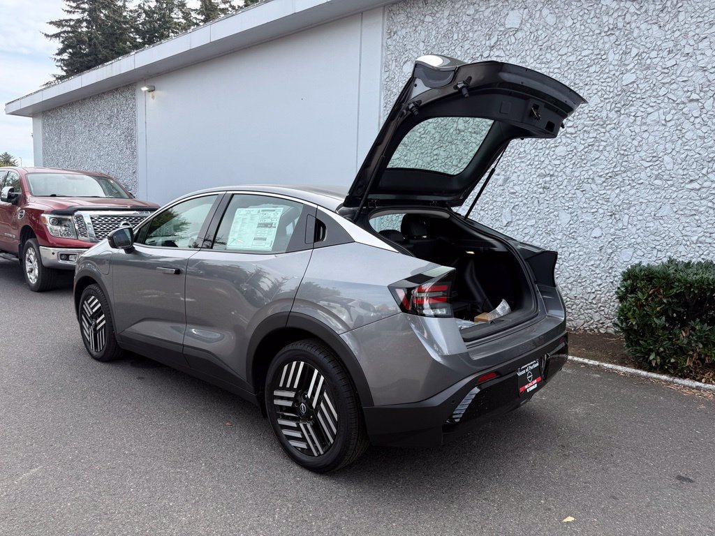 New 2026 Nissan Leaf SV Plus w/ Floor Mat Package (SV+) FWD image 9