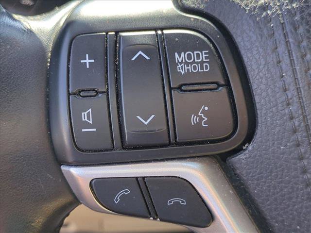 Used 2017 Toyota Highlander Limited Platinum image 17