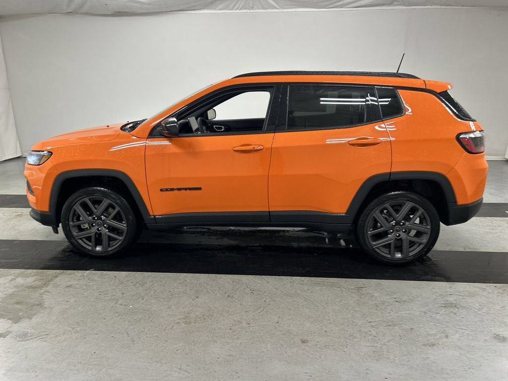 New 2026 Jeep Compass Latitude AWD/4WD image 5