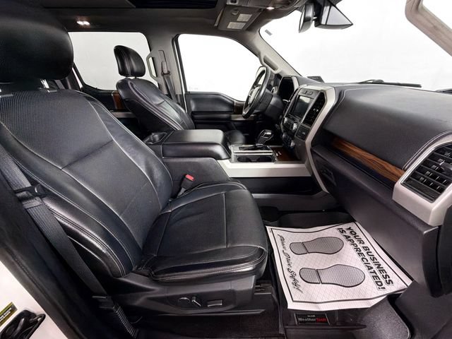 Used 2017 Ford F150 Lariat w/ Equipment Group 502A Luxury AWD/4WD image 28