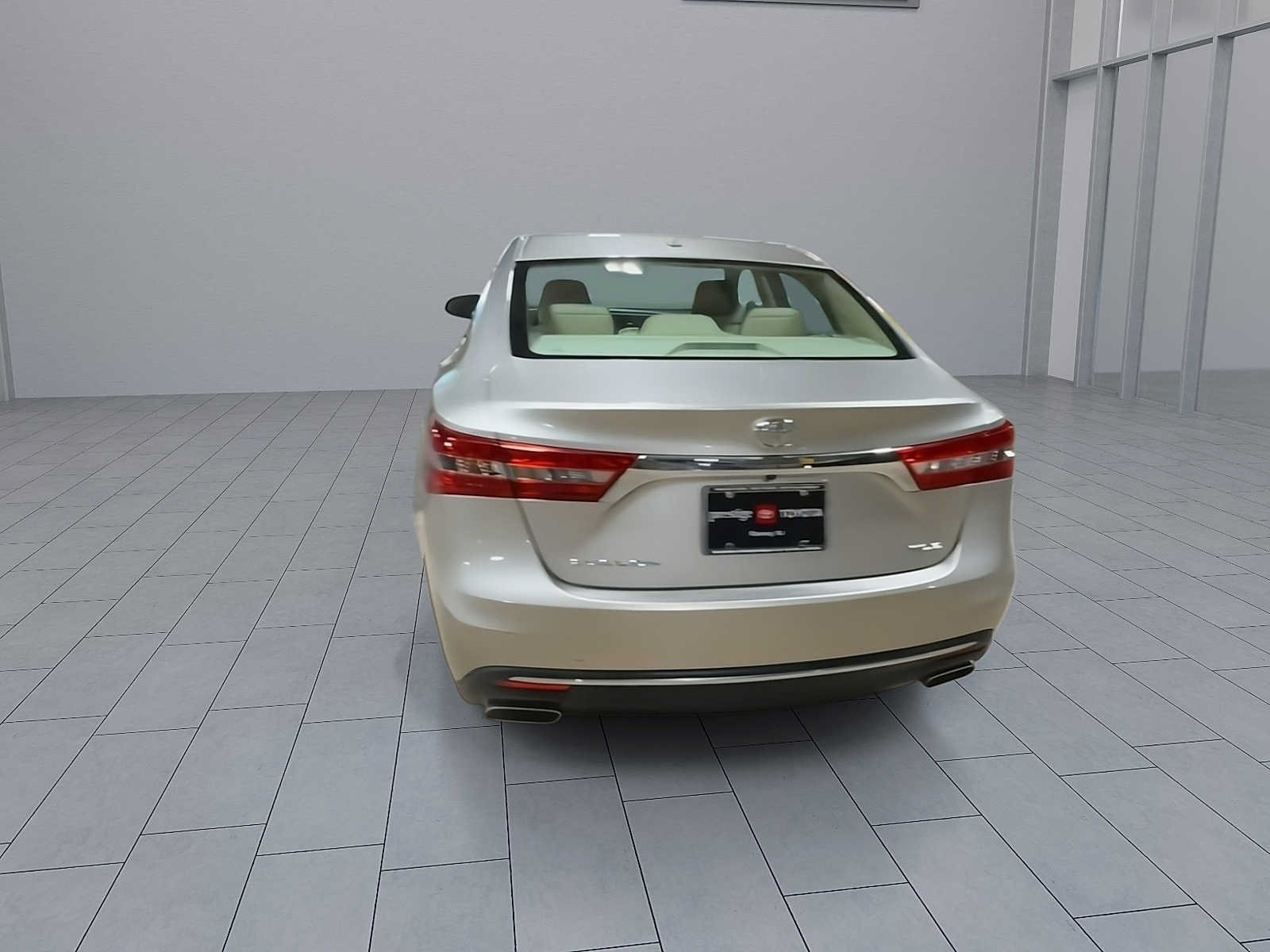 Used 2016 Toyota Avalon XLE w/ Protection Package FWD image 7