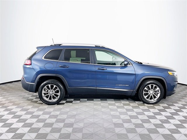 Used 2020 Jeep Cherokee Latitude Plus w/ Cold Weather Group image 9