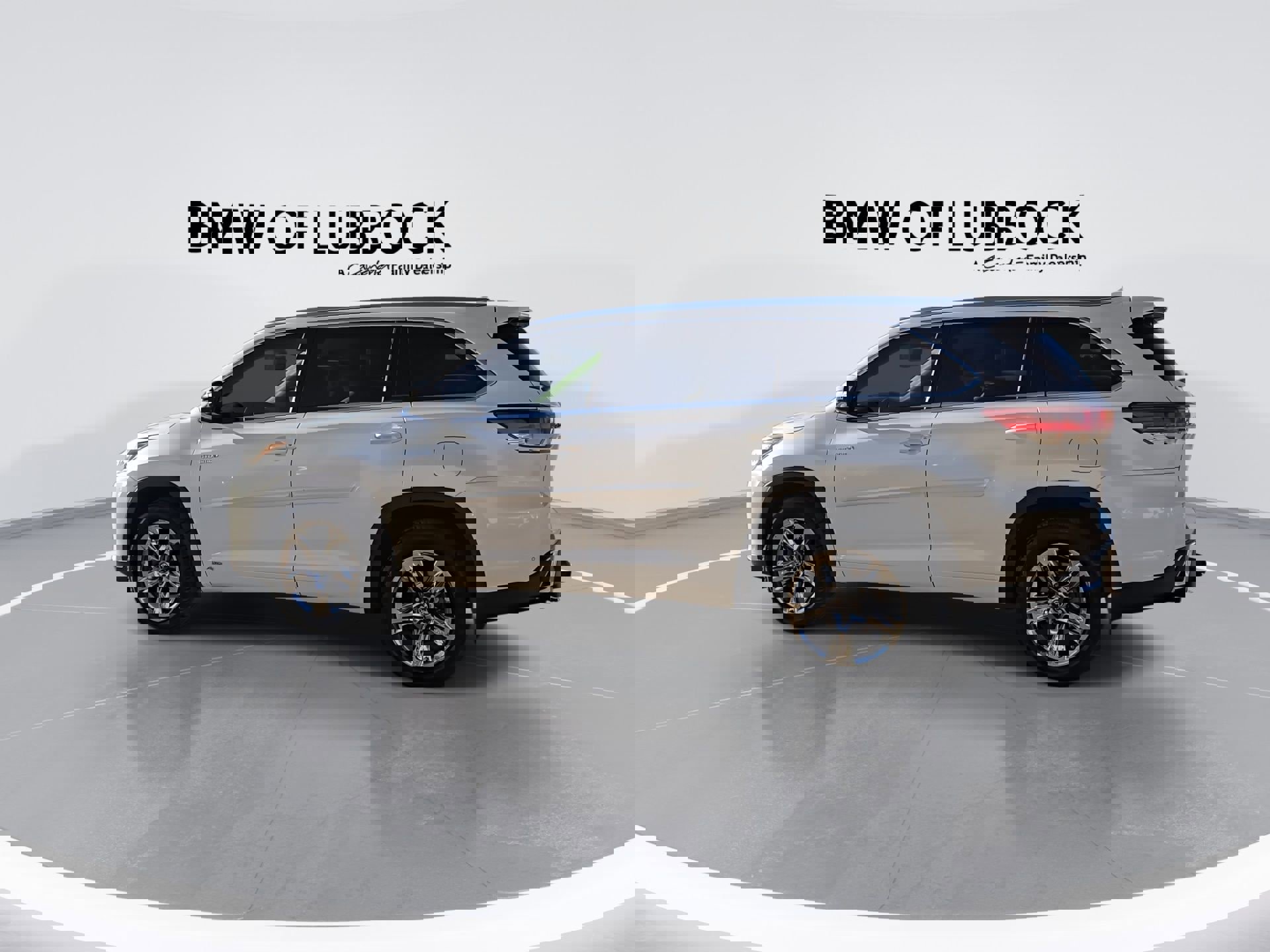 Used 2018 Toyota Highlander Limited Platinum w/ Carpet Mat Package (TMS) image 6