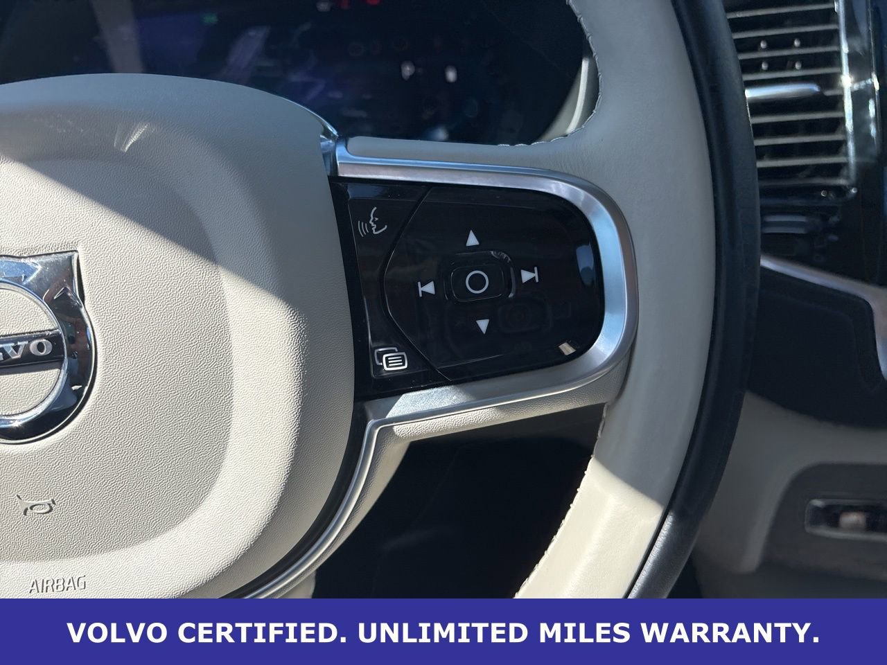 Certified 2023 Volvo XC90 B6 Plus w/ Protection Package Premier image 23