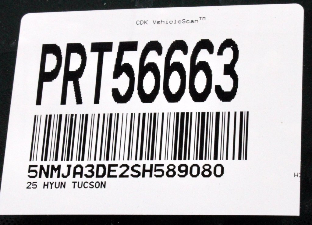 Used 2025 Hyundai Tucson SE FWD image 32