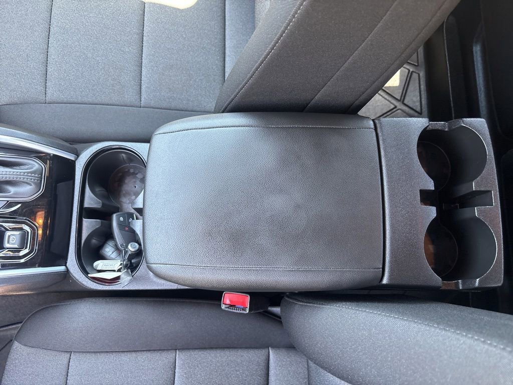 Used 2024 Chevrolet Colorado Trail Boss AWD/4WD image 32