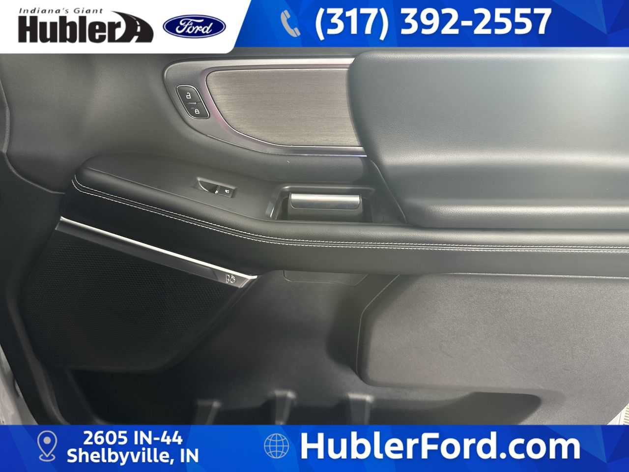 Used 2025 Ford Expedition Platinum AWD/4WD image 26