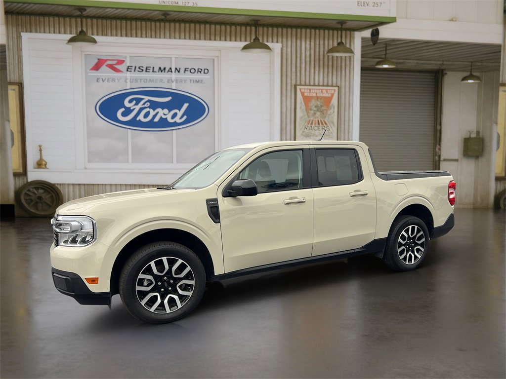 Certified 2024 Ford Maverick Lariat w/ 4K Tow Package image 2