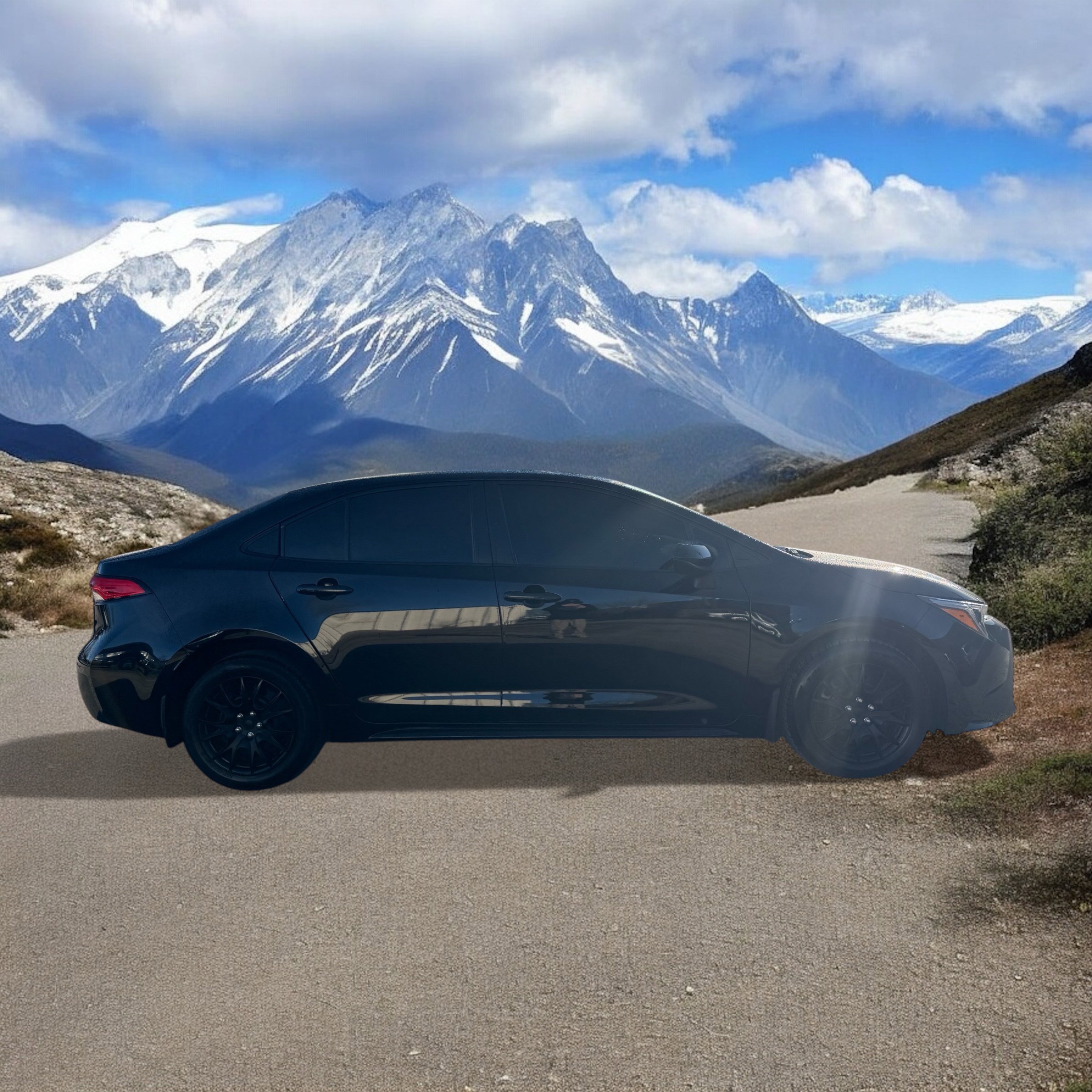 Used 2024 Toyota Corolla LE image 6