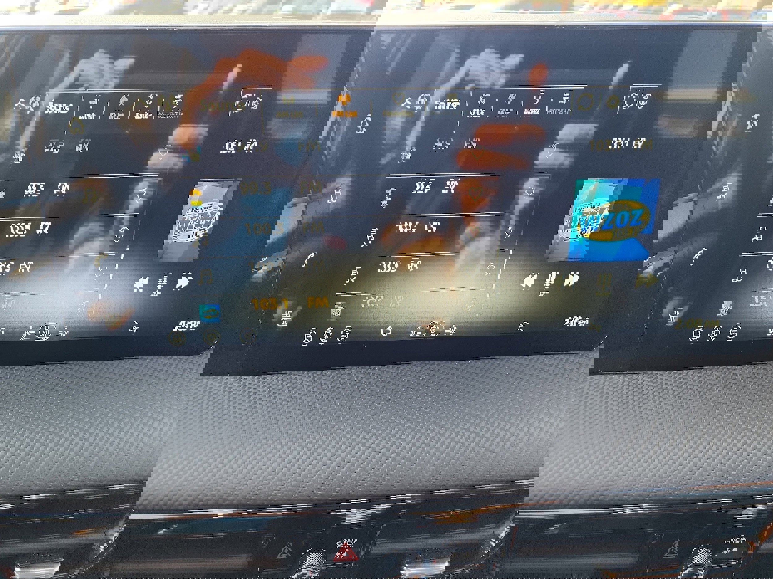 New 2026 Nissan Kicks SR w/ Cold Weather Package image 15