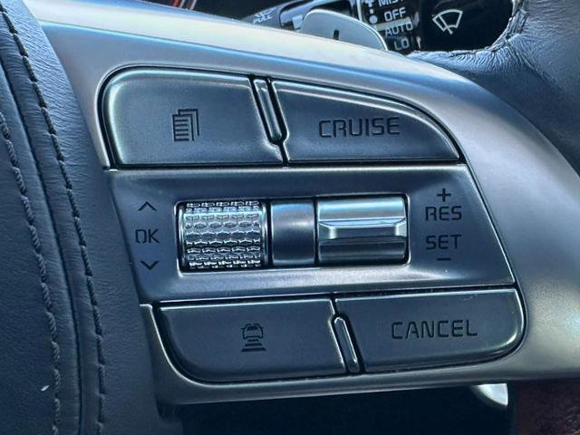 Used 2019 Kia K900 Luxury w/ VIP Package image 23