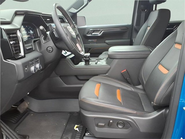 Used 2024 GMC Sierra 1500 AT4 w/ Technology Package image 18