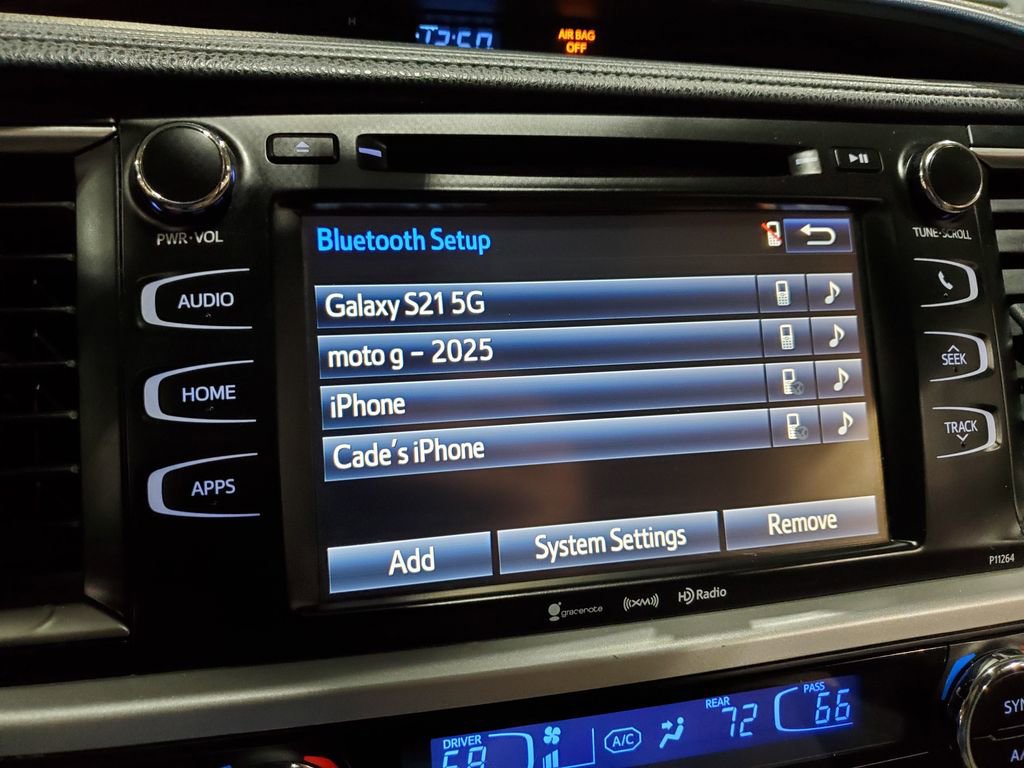 Used 2016 Toyota Highlander Plus FWD image 32