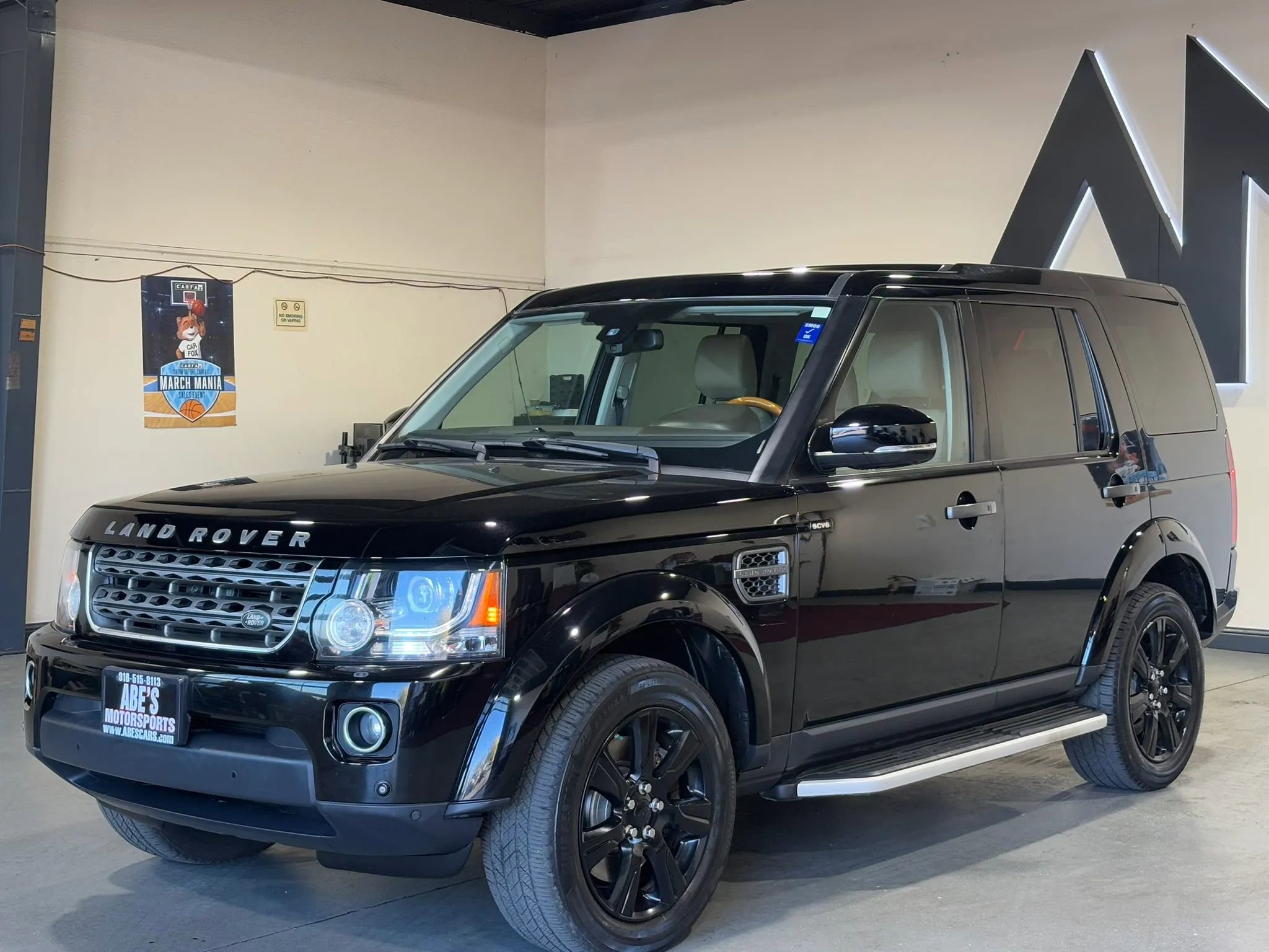 Used 2015 Land Rover LR4 HSE AWD/4WD image 1