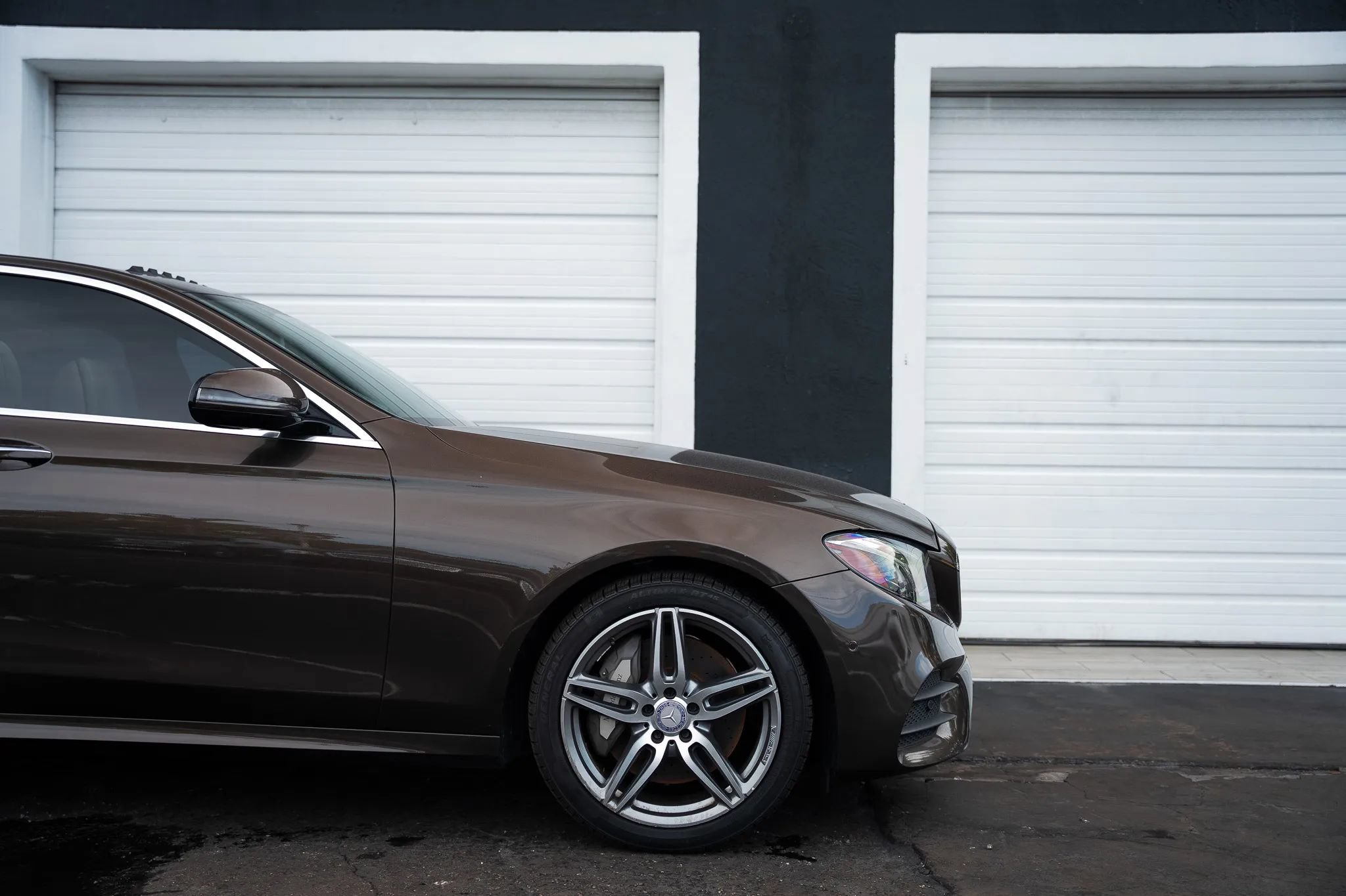Used 2017 Mercedes-Benz E 300 4MATIC image 9