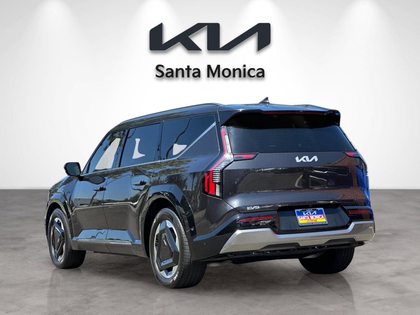 Certified 2024 Kia EV9 Land AWD/4WD image 4