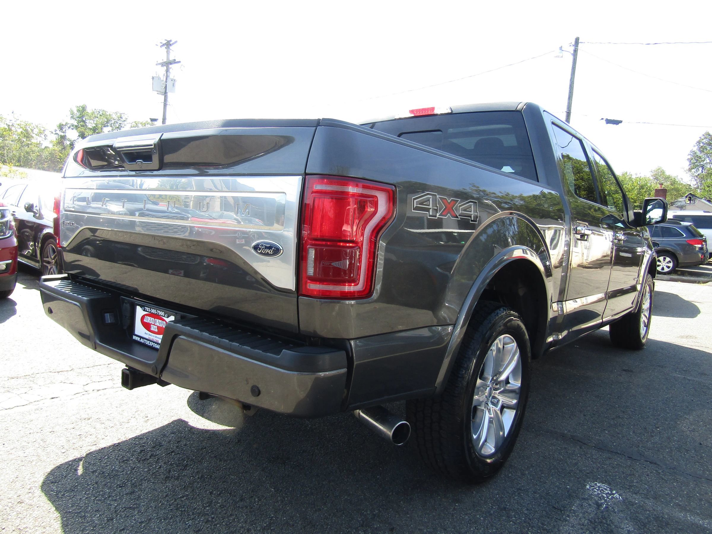 Used 2015 Ford F150 Platinum w/ Technology Package image 7