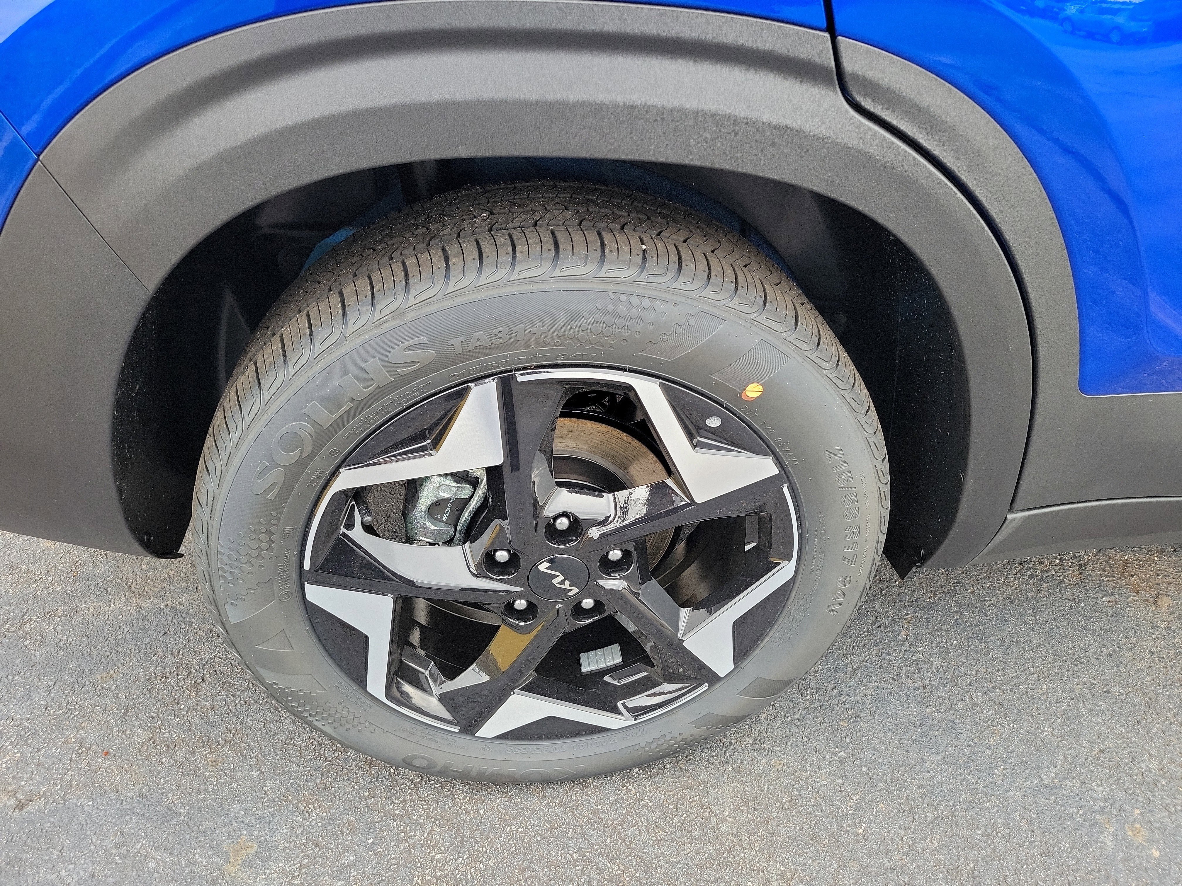 New 2026 Kia Seltos S FWD image 7
