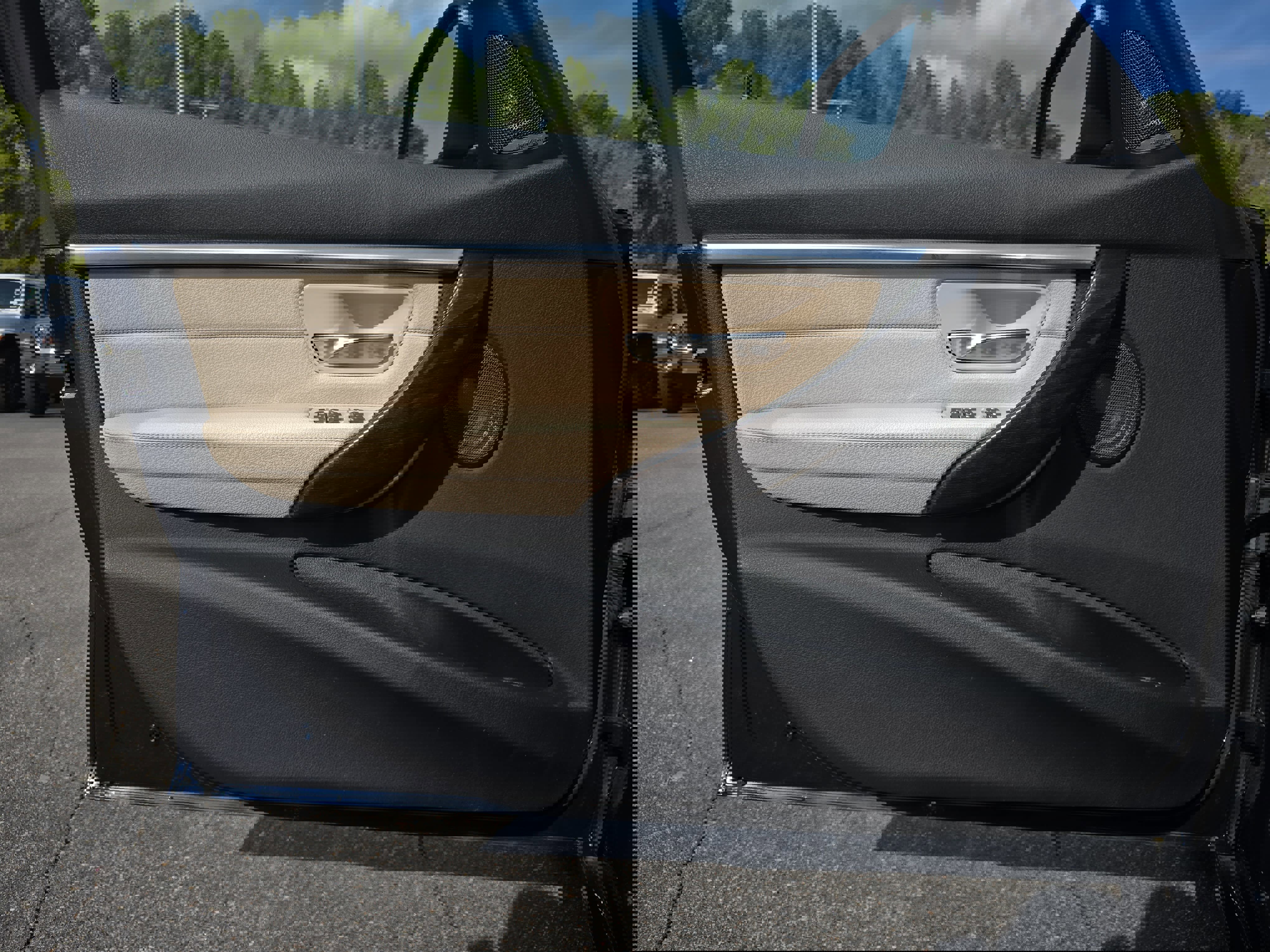 Used 2016 BMW 340i xDrive Sedan image 26