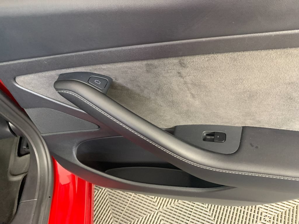 Used 2021 Tesla Model 3 Standard Range RWD image 31