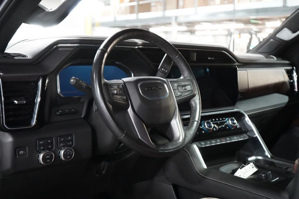 Used 2025 GMC Sierra 2500 Denali Ultimate w/ LPO, GMC Protection Package AWD/4WD image 13