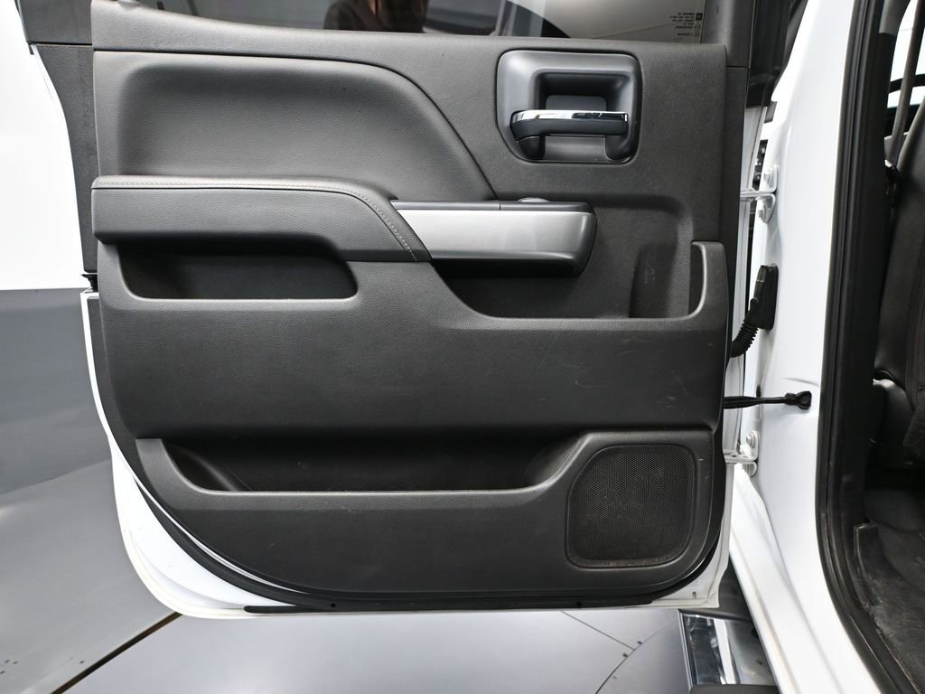 Used 2018 Chevrolet Silverado 3500 LTZ w/ Duramax Plus Package image 43