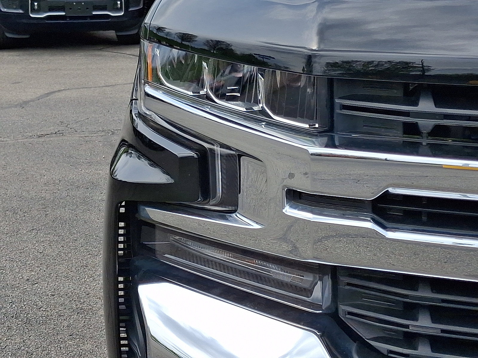 Used 2020 Chevrolet Silverado 1500 LT w/ All-Star Edition AWD/4WD image 9