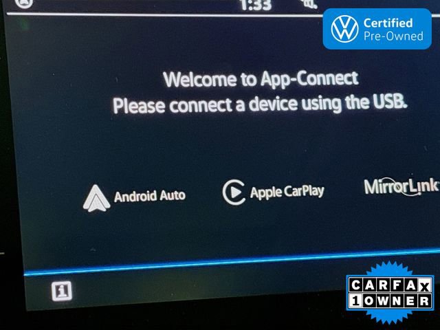 Certified 2022 Volkswagen Taos SE w/ Panoramic Sunroof Package image 14