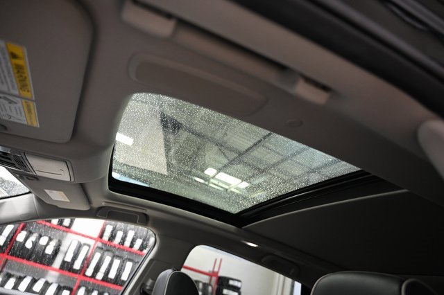 Used 2024 Acura RDX SH-AWD w/ Advance Package image 22