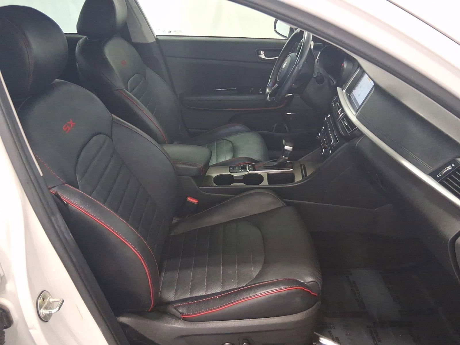Used 2019 Kia Optima SX FWD image 16