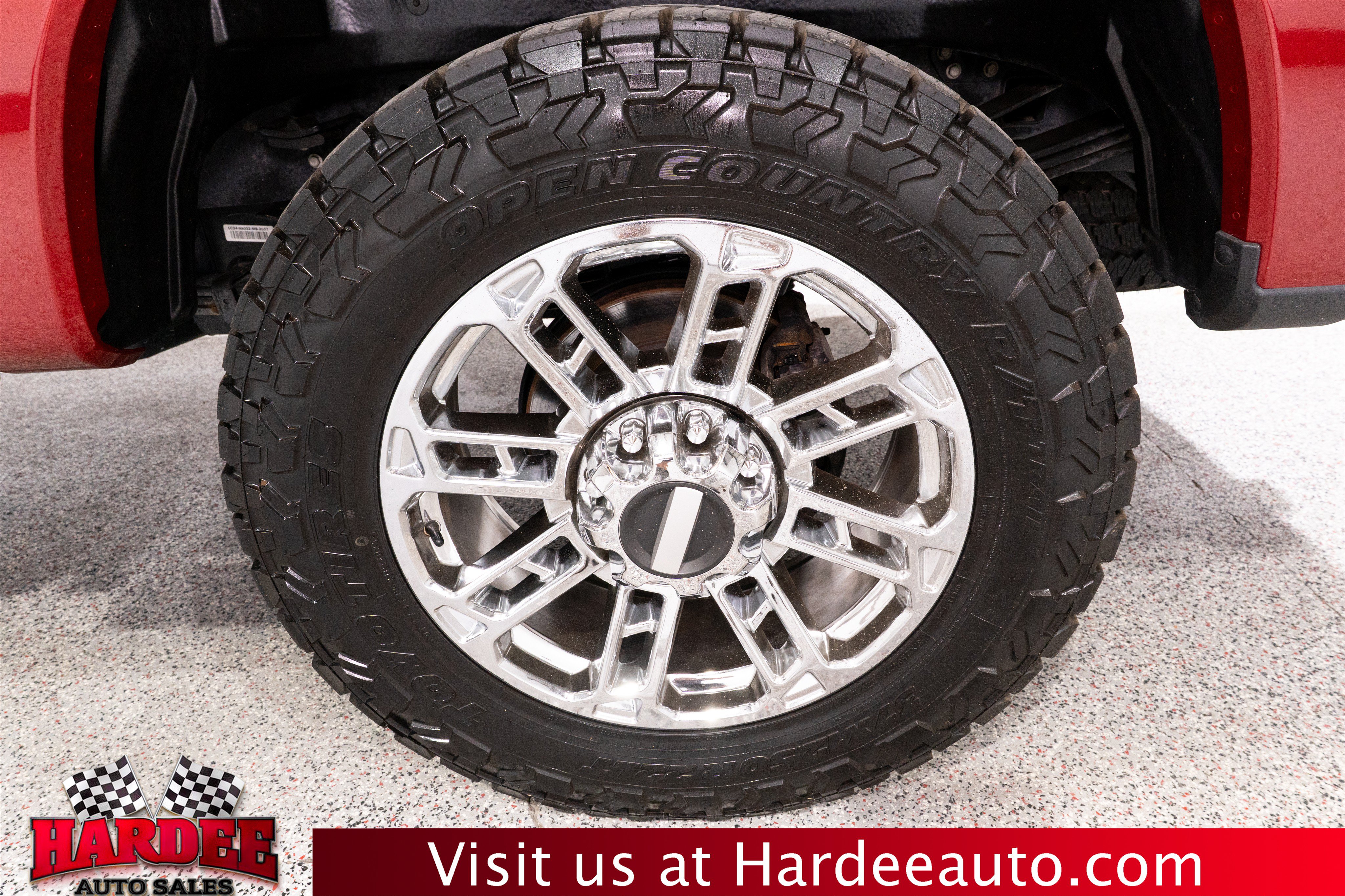 Used 2025 Ford F250 Platinum w/ Platinum Plus Package AWD/4WD image 10