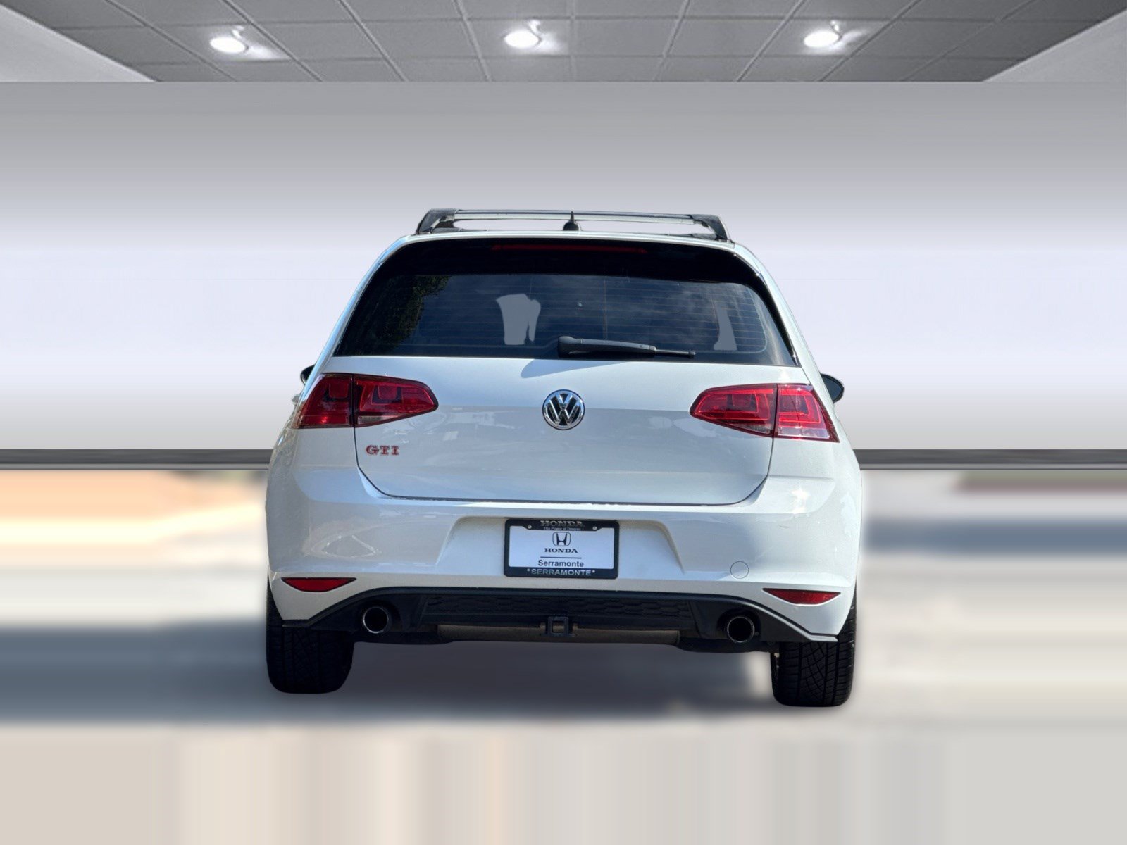 Used 2017 Volkswagen GTI Sport FWD image 9