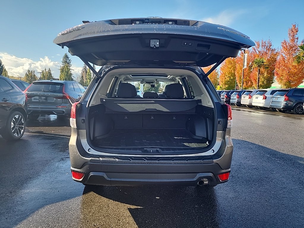 Used 2021 Subaru Forester Premium w/ Popular Package #1 AWD/4WD image 16