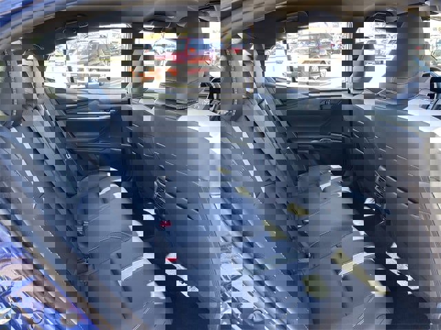 Used 2025 Toyota Camry SE image 28