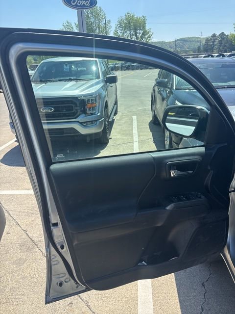 Used 2023 Toyota Tacoma TRD Off-Road w/ Technology Package image 11