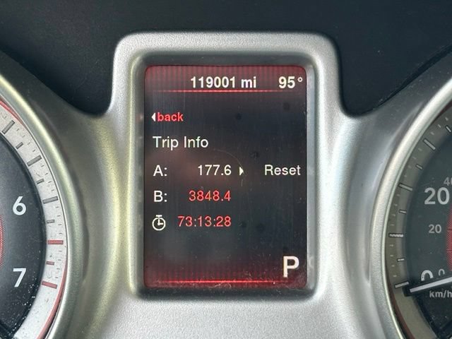 Used 2014 Dodge Journey SXT w/ Flexible Seating Group FWD image 18