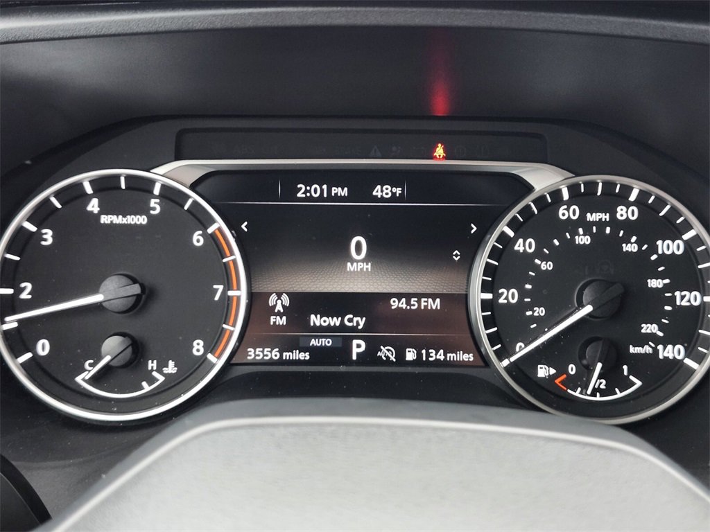 Used 2025 Nissan Rogue SV image 28