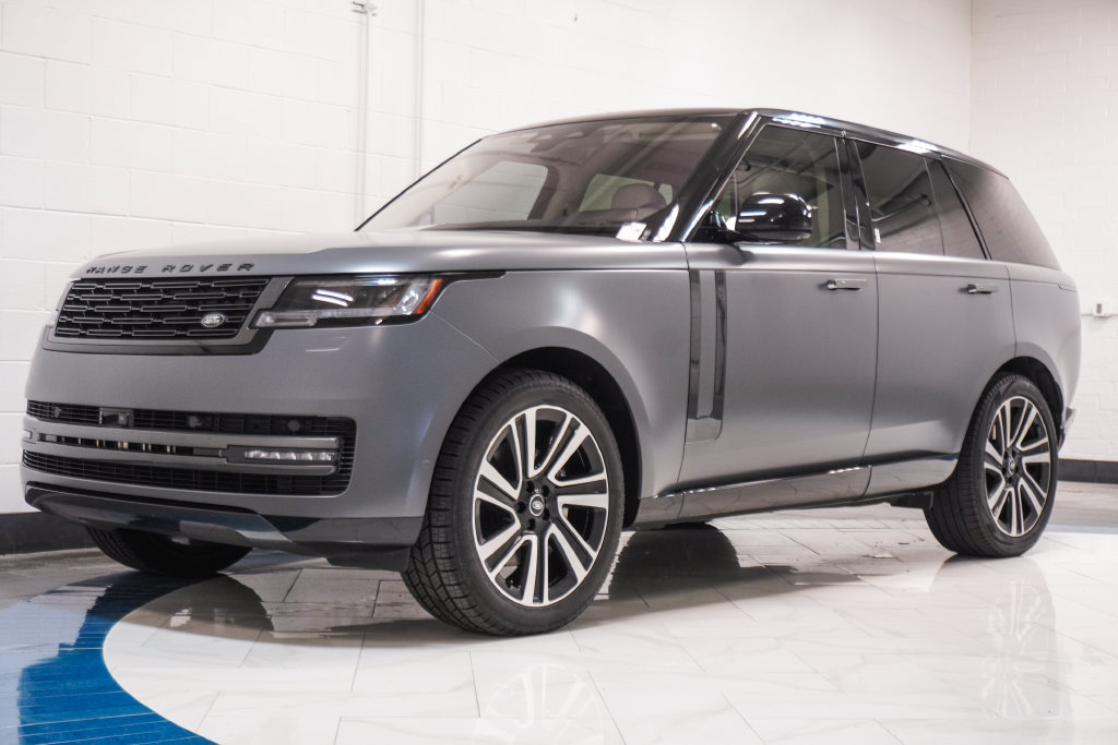 Used 2023 Land Rover Range Rover SE AWD/4WD image 4